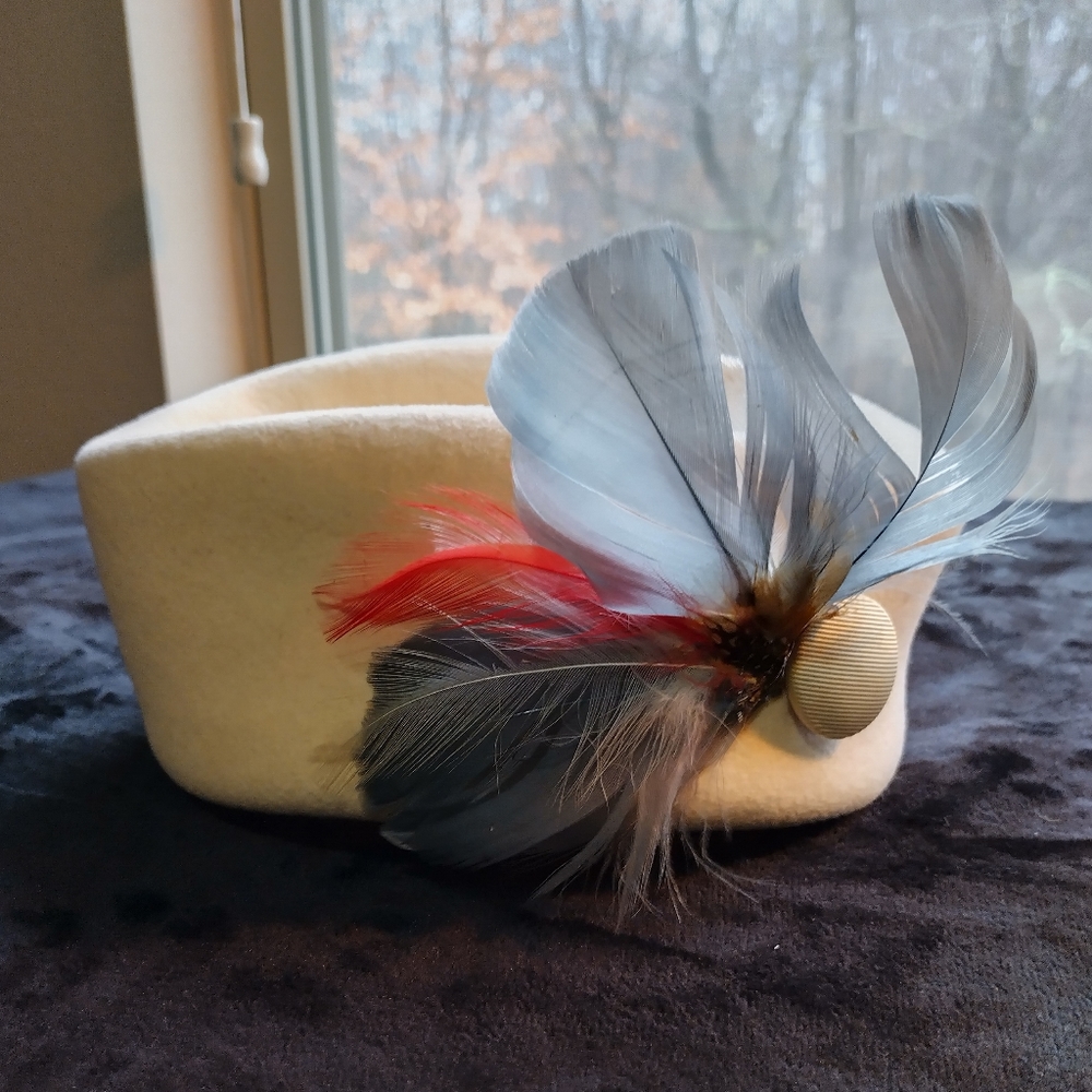 Vintage 60s Lady Stetson Hat With Hairpin